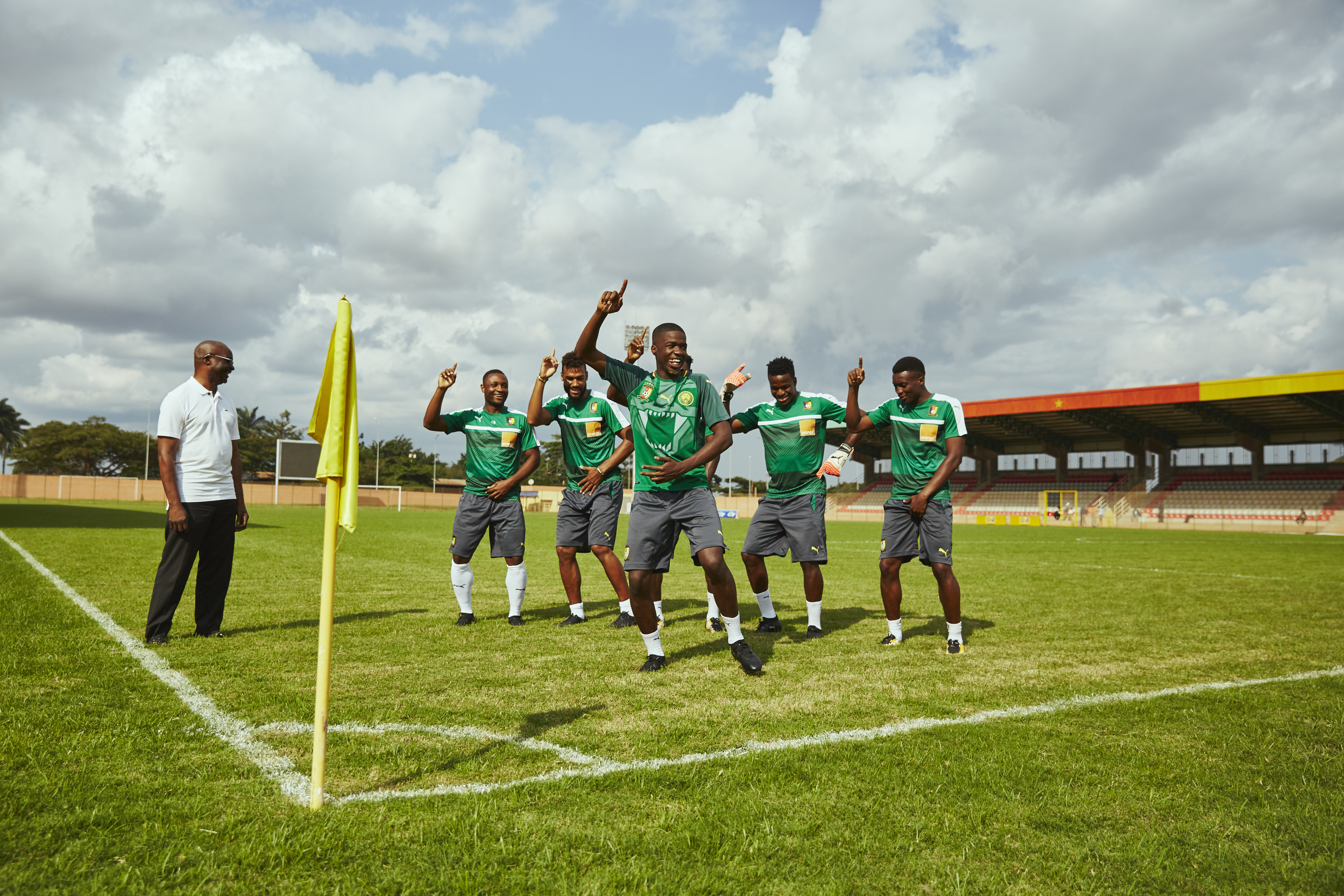 CAMEROON HOME KIT