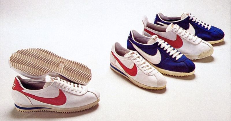 Nike Cortez original 1972 laid out in blue and white with white background