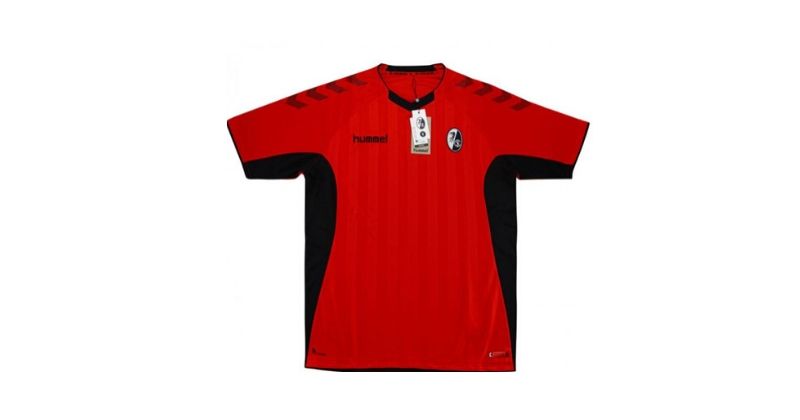 red sponsorless freiburg home shirt from 2018-19