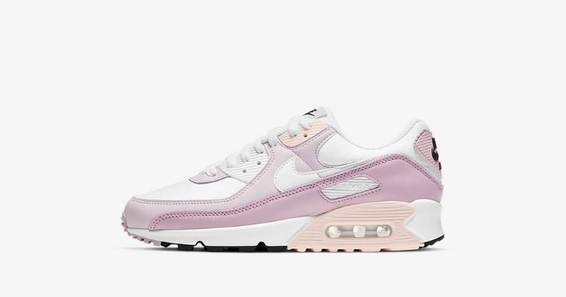 nike air max 90 trainers in white and champagne colours