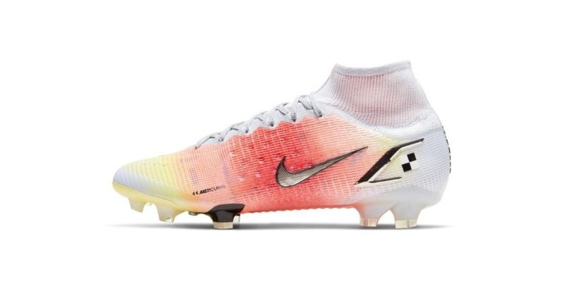 first nike vapor cleats