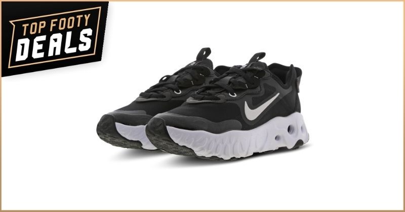 nike react art3mis trainers in black white