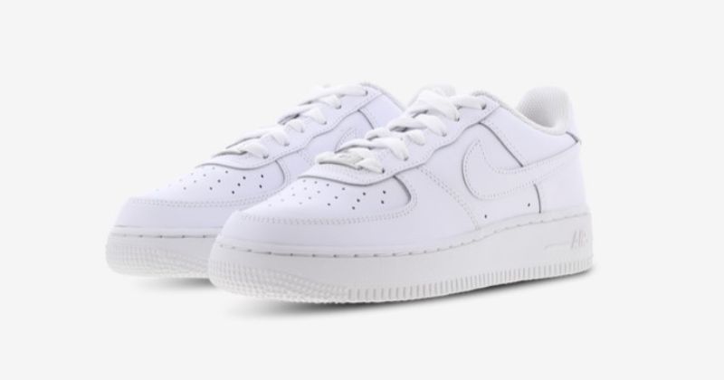 kids nike air force 1 low trainers in white