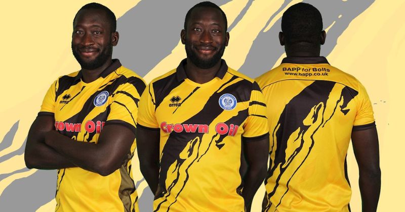 rochdale away shirt 2022-23 in yellow and black