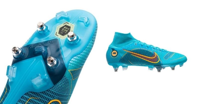 short stud football boots