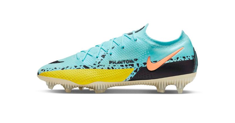 nike phantom gt2 football boots in light blue and yellow