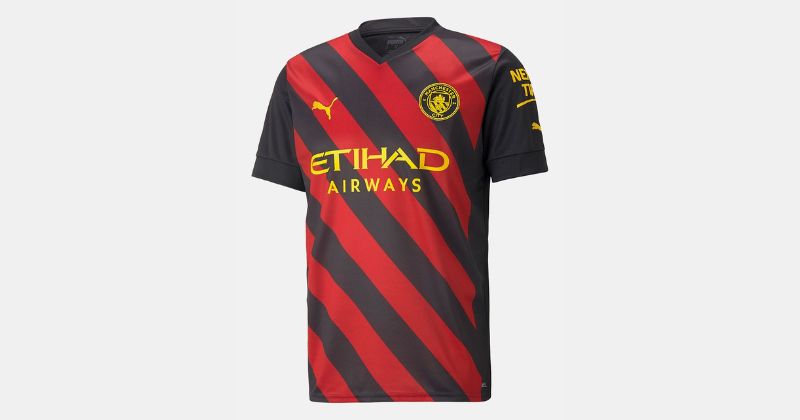 kids man city away shirt 2022-23 in red and black