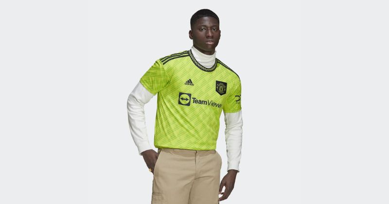 mens man utd third shirt 2022-23 in lime green