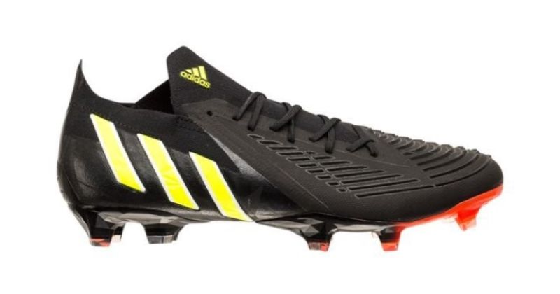 adidas predator edge low football boots in black