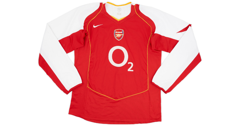 arsenal 2004-05 nike home shirt in red and white