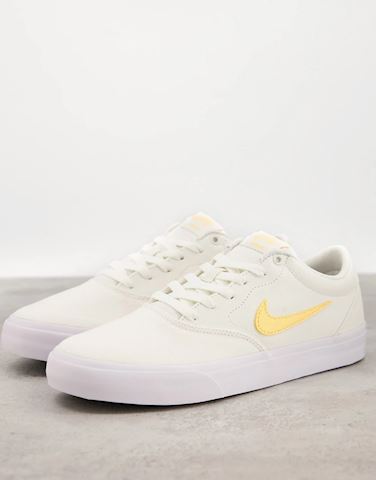 nike canvas sb charge