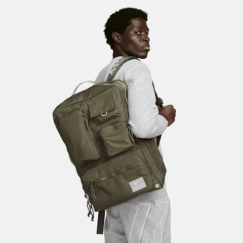 Nike Utility Elite Training Backpack (32L) - Green | CK2656-325 | FOOTY.COM