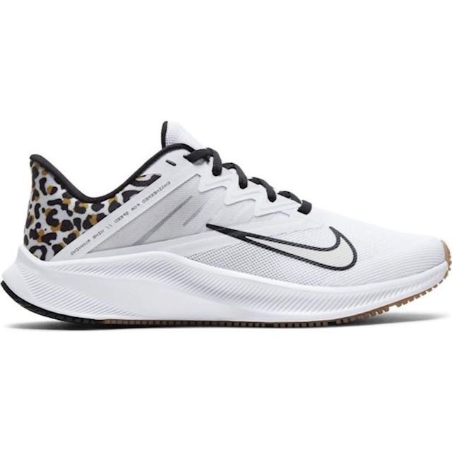 nike quest 3 premium