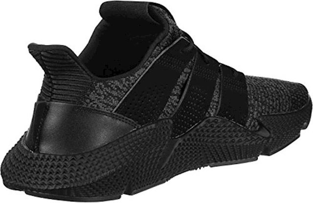 cq2126 adidas