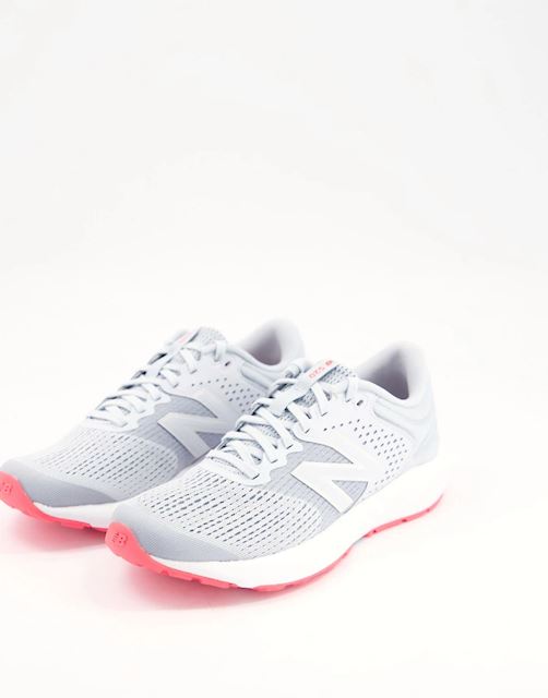 New Balance 520 trainers in soft grey | W520LG7 | FOOTY.COM