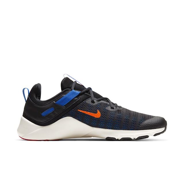 nike essential training shoe