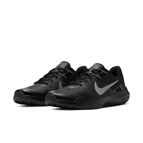 nike varsity compete trainer grey