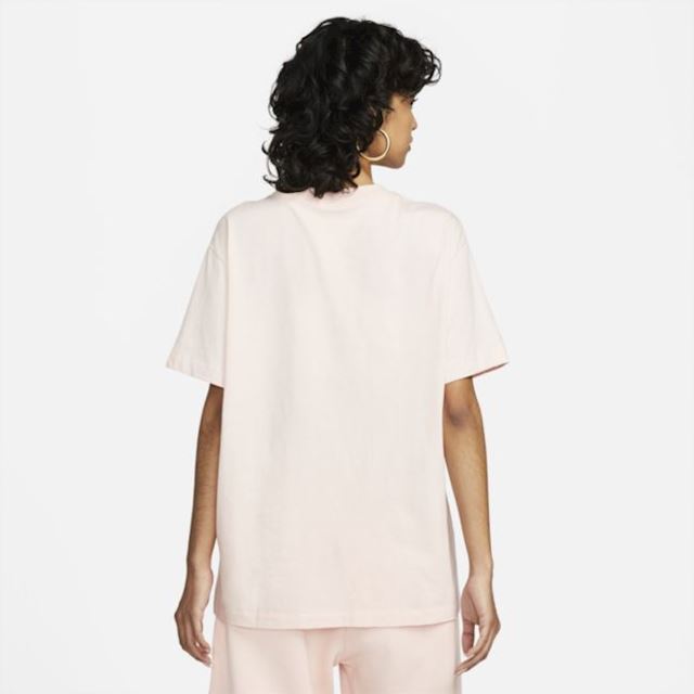 Nike Sportswear Essential T-Shirt W DN5697-610