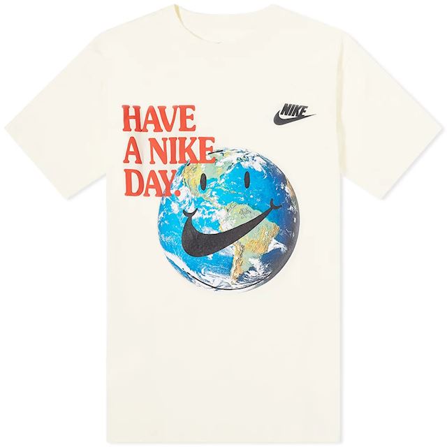 Nike Good Vibes Tee | DM6331-113 | FOOTY.COM