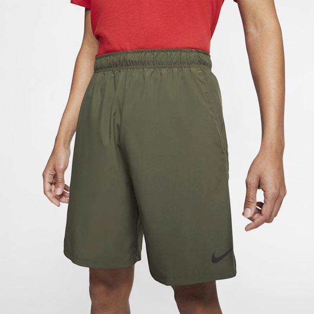Nike Flex Men's Woven Training Shorts - Olive | 927526-325 | FOOTY.COM