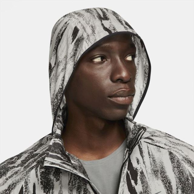 Nike Windrunner Wild Run Men's Printed Running Jacket - Grey | DA1161-077 | FOOTY.COM