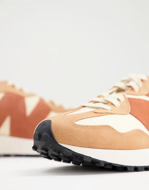 New Balance 327 trainers in terracotta orangeBrown MS327WC