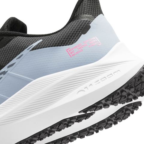 winflo 7 shield running shoe