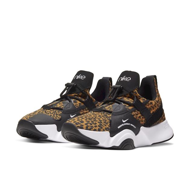 nike superrep groove cardio dance sneaker