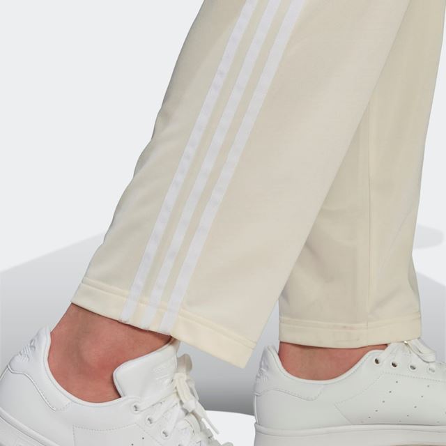 adidas Straight-Leg Tracksuit Bottoms | HR7901 | FOOTY.COM