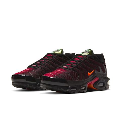 all red air max plus men's