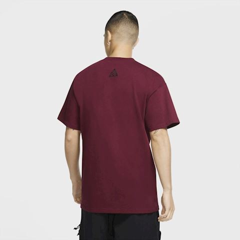 nike acg gradient tee