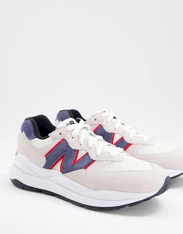 new balance 5740 foot locker