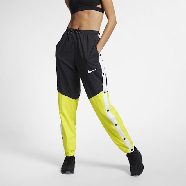 black nike windrunner pants