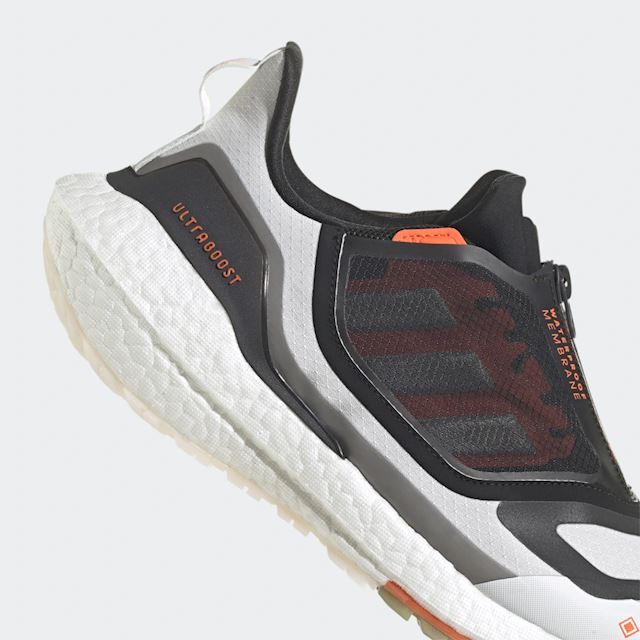 adidas Ultraboost 22 GORE-TEX Shoes | GX8321 | FOOTY.COM