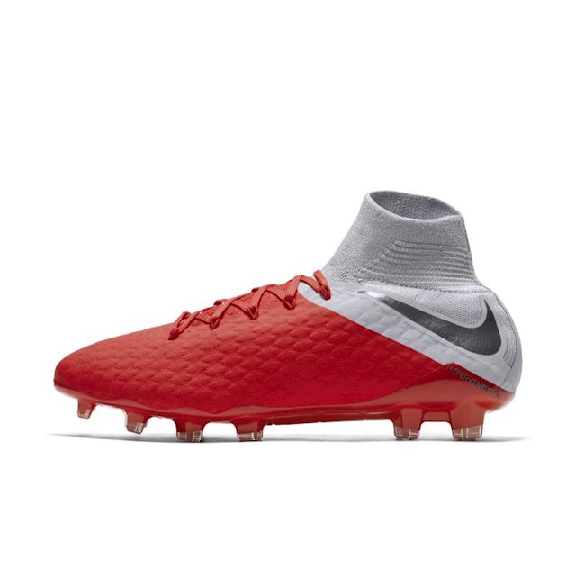 red hypervenom football boots