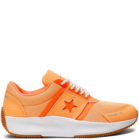 run star retro glow low top