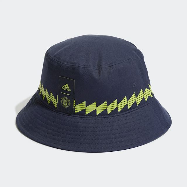 adidas Manchester United Bucket Hat | HM9955 | FOOTY.COM