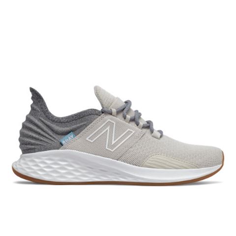 new balance fresh foam roav moonbeam