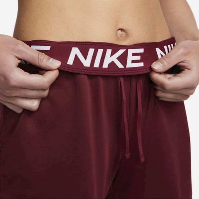 Nike Dri-FIT Attack Women's Training Shorts - Red | DA0319-638 | FOOTY.COM