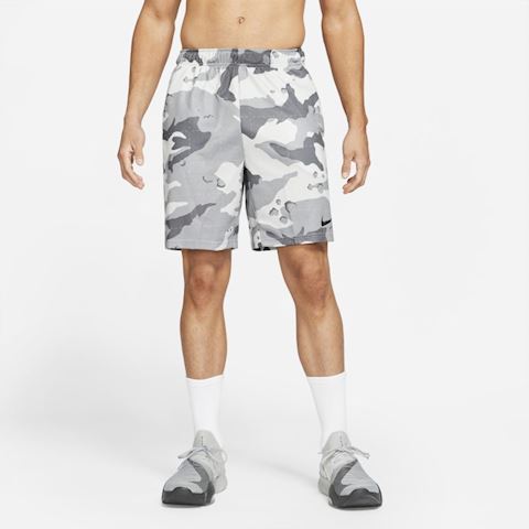 nike dri fit cargo shorts