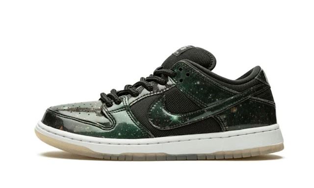 nike sb dunk galaxy