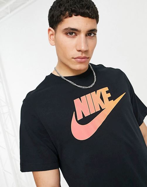 Nike Futura chest print t-shirt in black | DQ1112-010 | FOOTY.COM