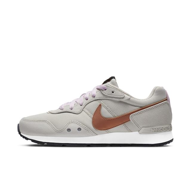 Nike Venture Runner Women's Shoe - White | CK2948-102 | FOOTY.COM