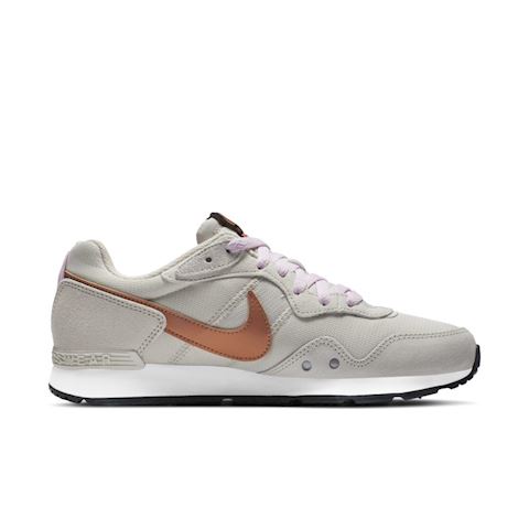 Nike Venture Runner Women's Shoe - White | CK2948-102 | FOOTY.COM