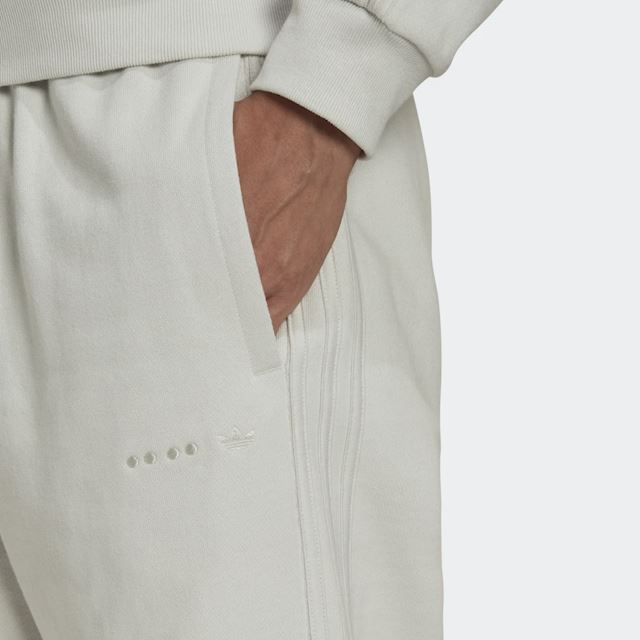 adidas Reveal Essentials Joggers HK2728