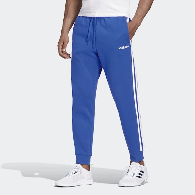 gamecourt tennis shoes adidas