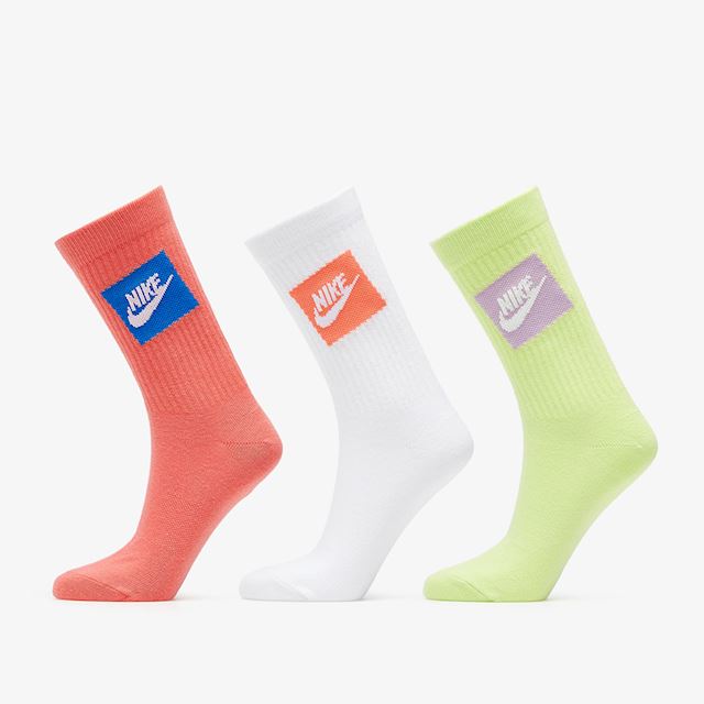 Nike Sportswear Everyday Essential Crew Socks (3 Pairs) Multi-Color ...