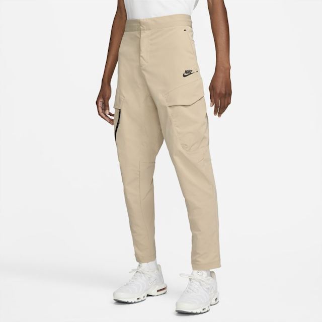 Nike Sportswear Tech Essentials Men's Woven Unlined Cargo Trousers - Brown | DH3866-126 | FOOTY.COM