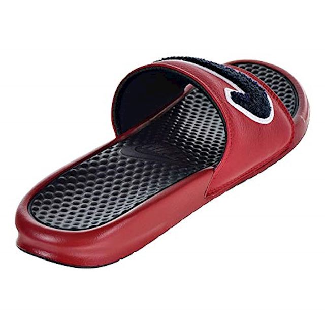 nike benassi chenille