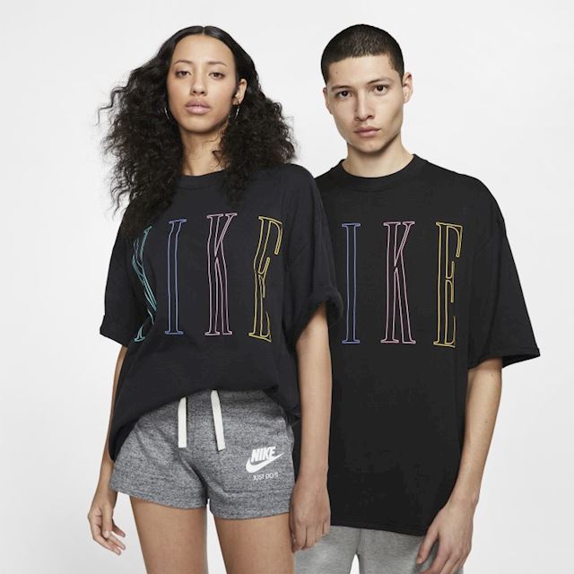 nike boxy short sleeve t shirt